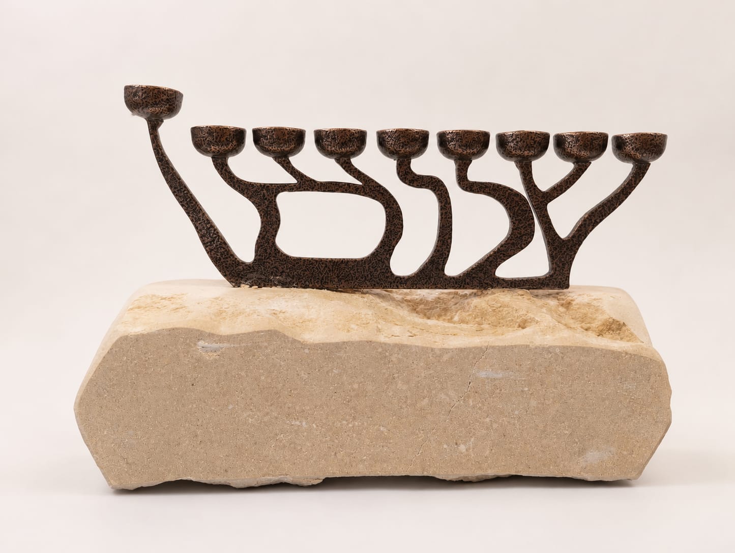 חנוכיית שלום