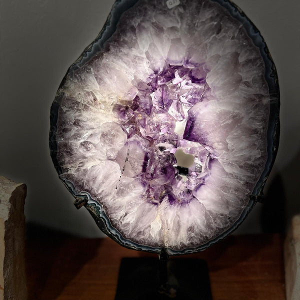 פרוסת המושבה אמטיסט