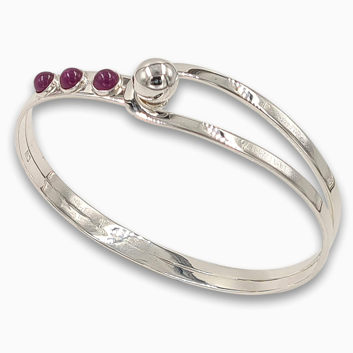 Silver Bracelet Black Onyx-Agat Art Design LTD-925 silver bracelet,bangle,Bracelet for her,cuff bracelet,december birthstone,gemstone bracelet,gift for her,handmade jewelry,Onyx,Ruby