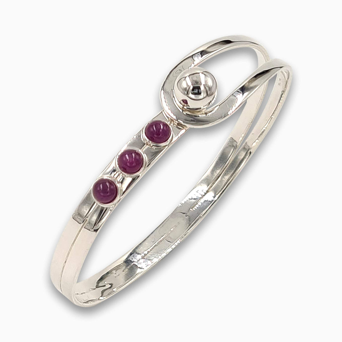 Silver Bracelet Black Onyx-Agat Art Design LTD-925 silver bracelet,bangle,Bracelet for her,cuff bracelet,december birthstone,gemstone bracelet,gift for her,handmade jewelry,Onyx,Ruby