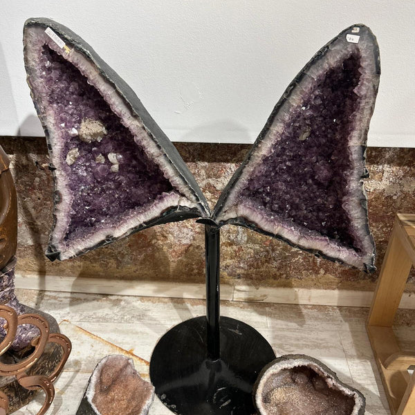 גיאודות של פרפר אמטיסט