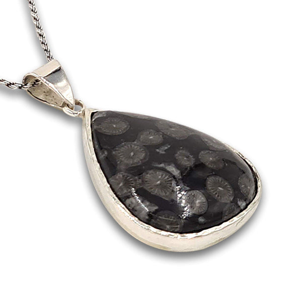 Teardrop silver Pendant - Black Fossil