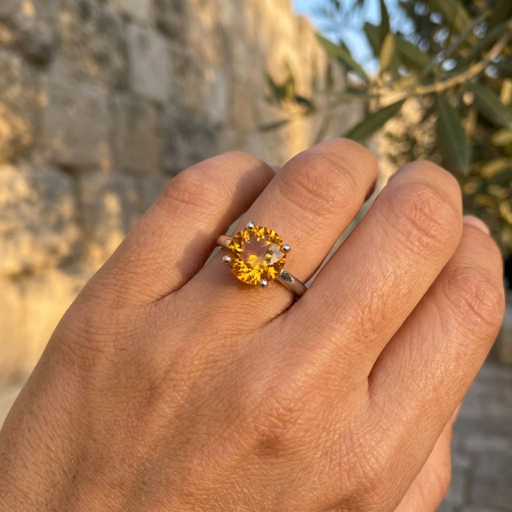 זוהר הסיטרין - טבעת